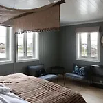 Szálloda Solsiden Brygge Rorbuer Ballstad