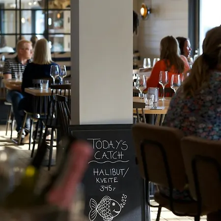 Hotel Solsiden Brygge Rorbuer