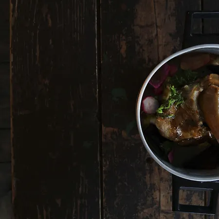 谢尔斯塔渔人码头公寓 3*