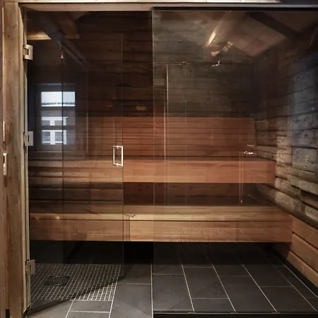 Solsiden Brygge Rorbuer Hotel Ballstad