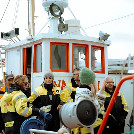 Solsiden Brygge Rorbuer Hotel Ballstad