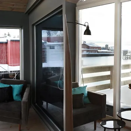 Отель Solsiden Brygge Rorbuer Баллстад