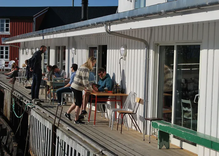 Solsiden Brygge Rorbuer Hotell